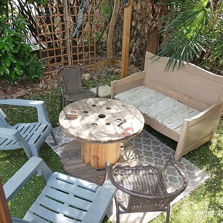 La Cahute, Appartement T2 Avec Jardin Ou Appartement Familial T6 Montauban Exteriér fotografie